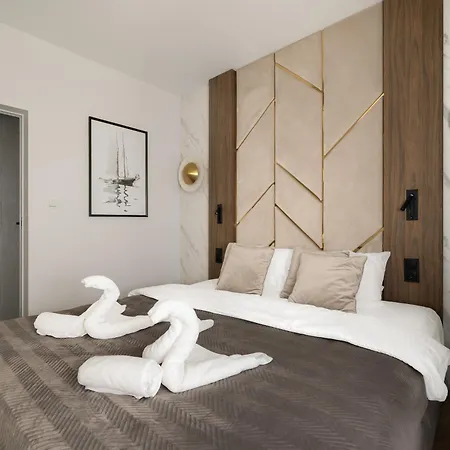 Pratum Pink&blue - 35 Dream Z Widokiem Na Jezioro Apartment